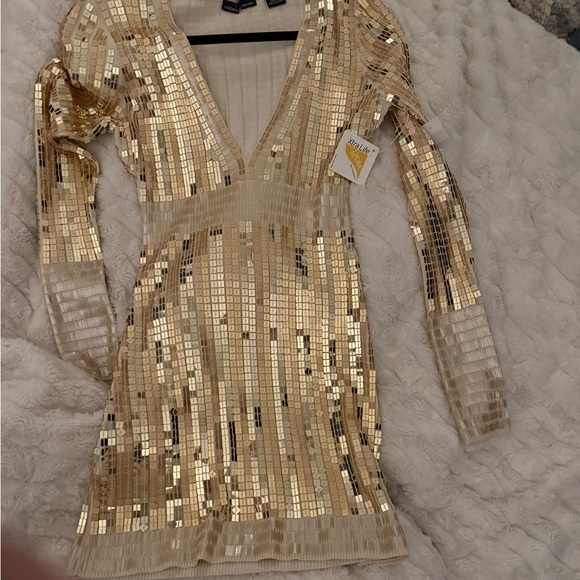 Moda International Dresses & Skirts - Vintage Victoria’s Secret sequin gold and silver mini dress